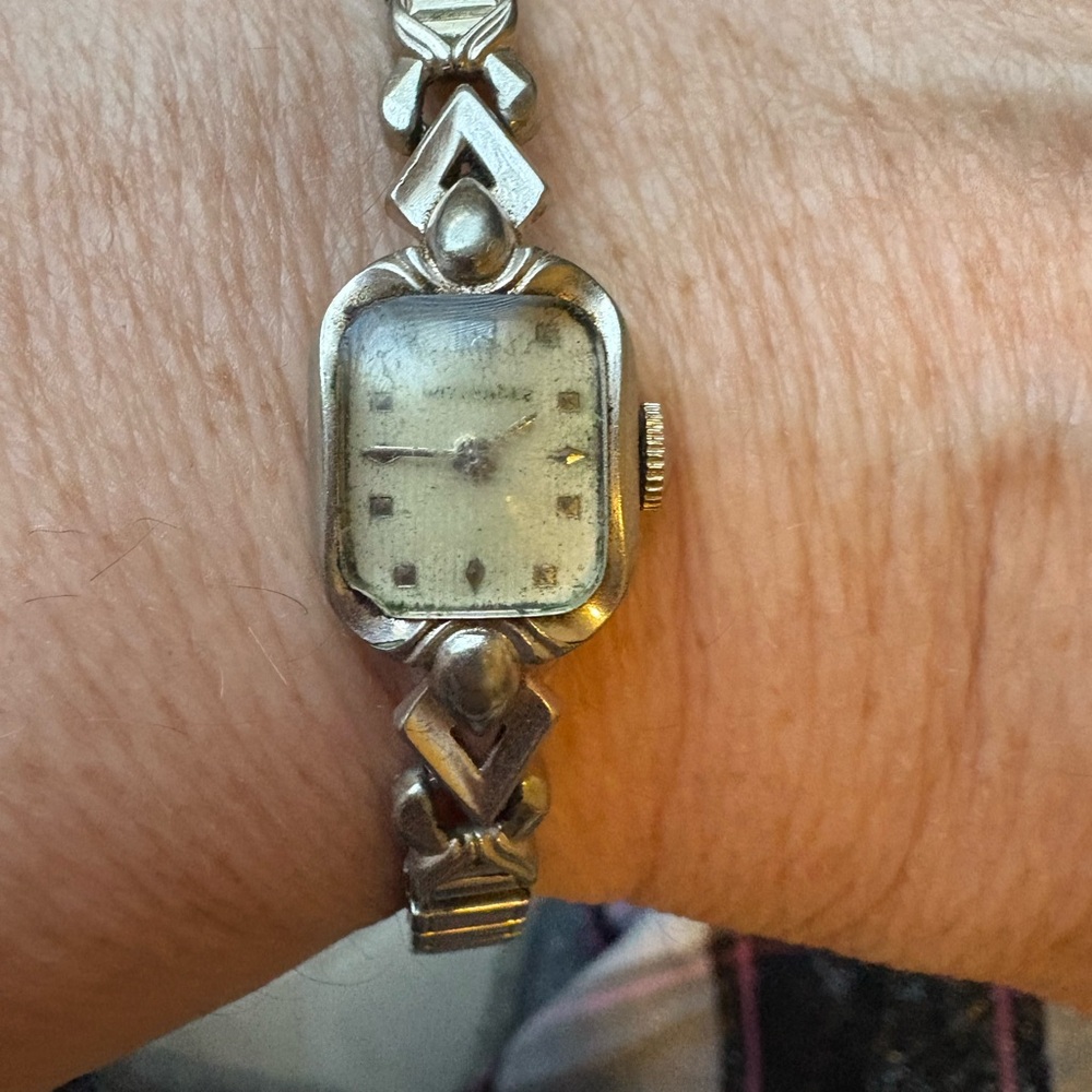 Vintage 10k Gold Filled Watch with Geometric Band very old